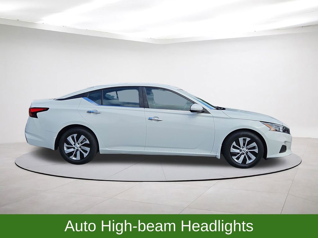Used 2022 Nissan Altima 2.5 S FWD image 8