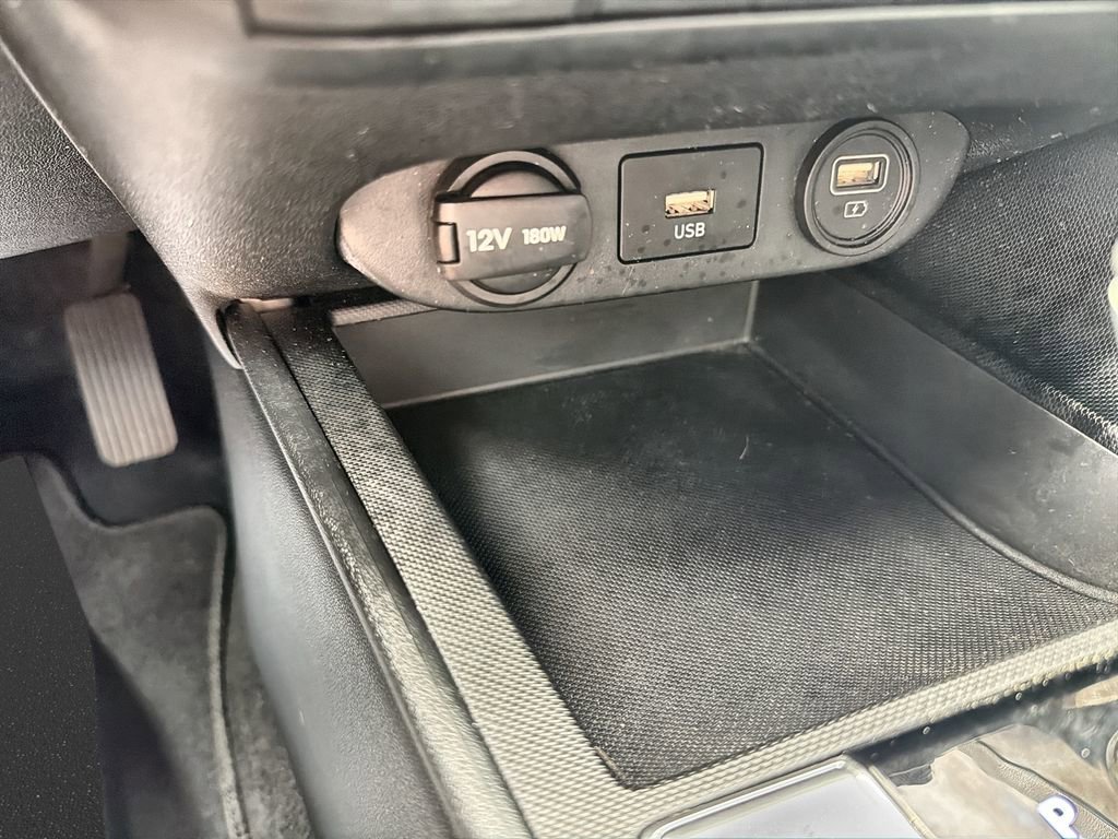 Certified 2023 Hyundai Elantra SEL FWD image 28