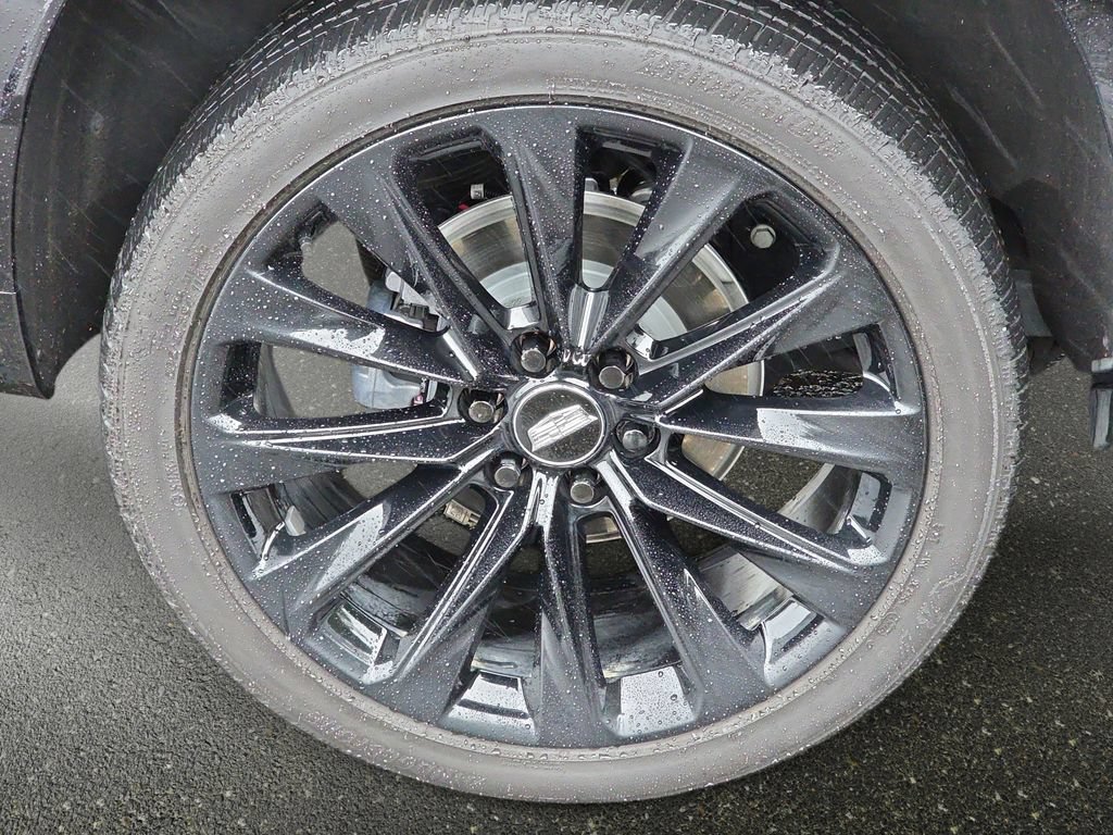 Used 2025 Cadillac Escalade Sport Platinum w/ LPO, ONYX Package AWD/4WD image 38