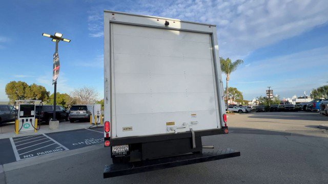 Used 2019 Chevrolet Express 3500 Extended w/ Power Convenience Package image 7