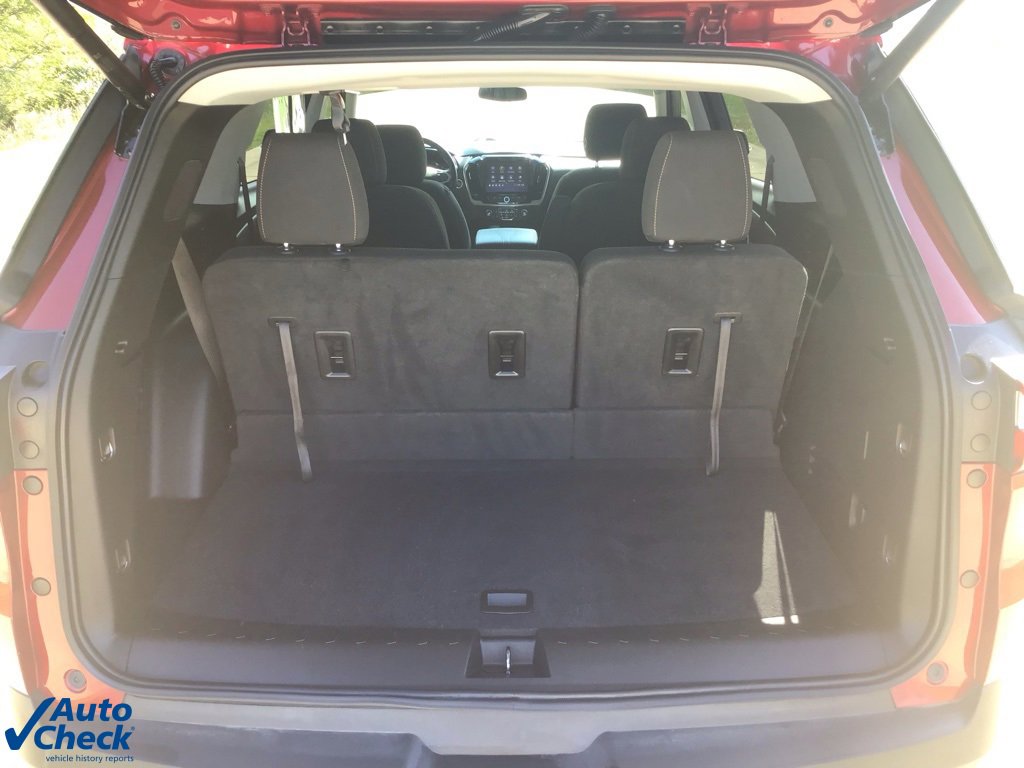 Used 2021 Chevrolet Traverse LT image 6