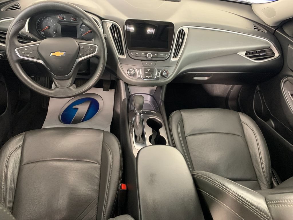 Used 2022 Chevrolet Malibu LS w/ LPO, Convenience Package 2 FWD image 33