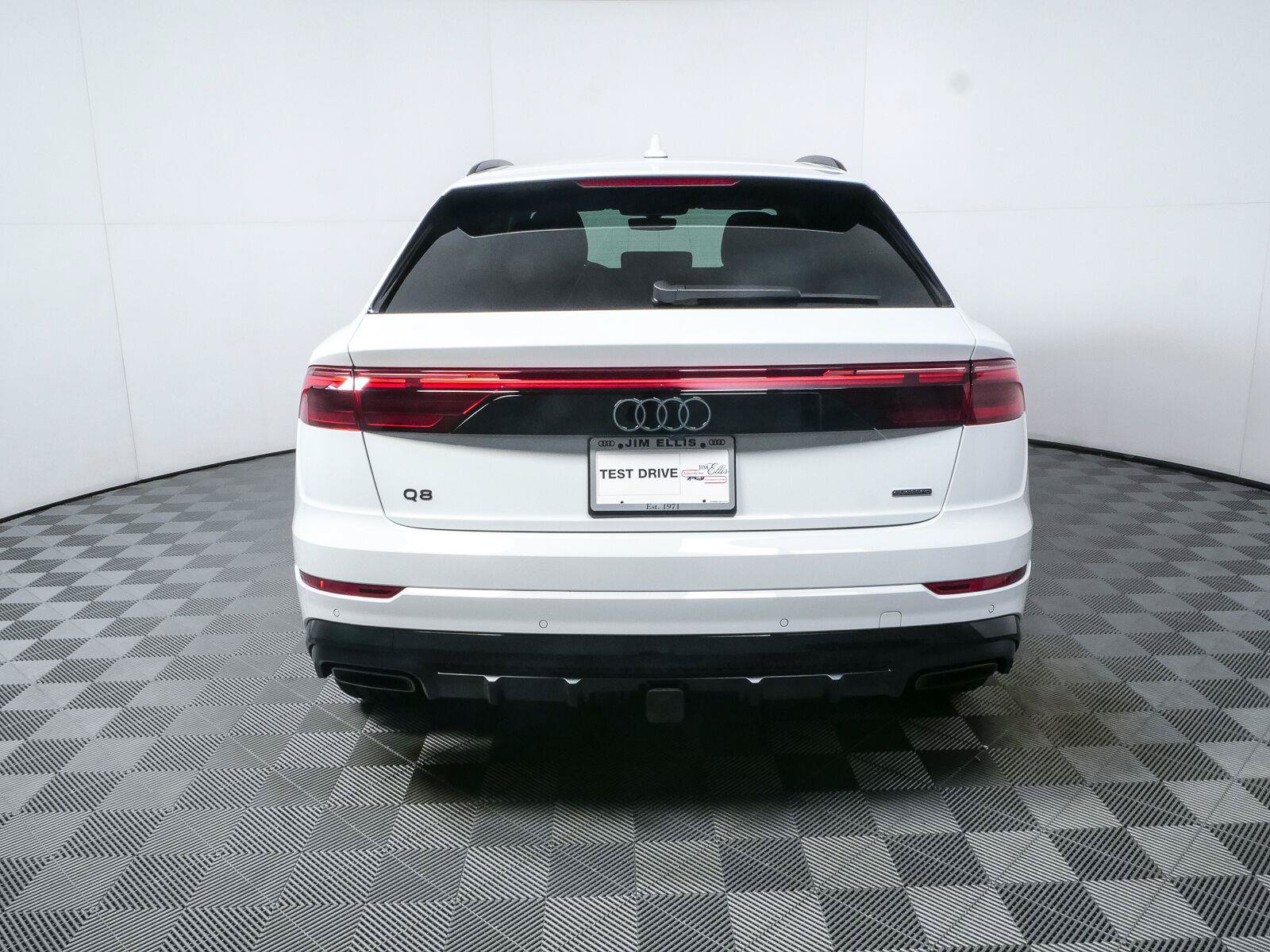New 2027 Audi Q8 Premium AWD/4WD image 32