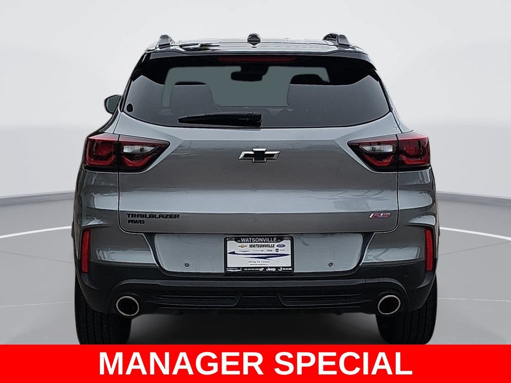 Used 2024 Chevrolet TrailBlazer RS w/ Convenience Package AWD/4WD image 4