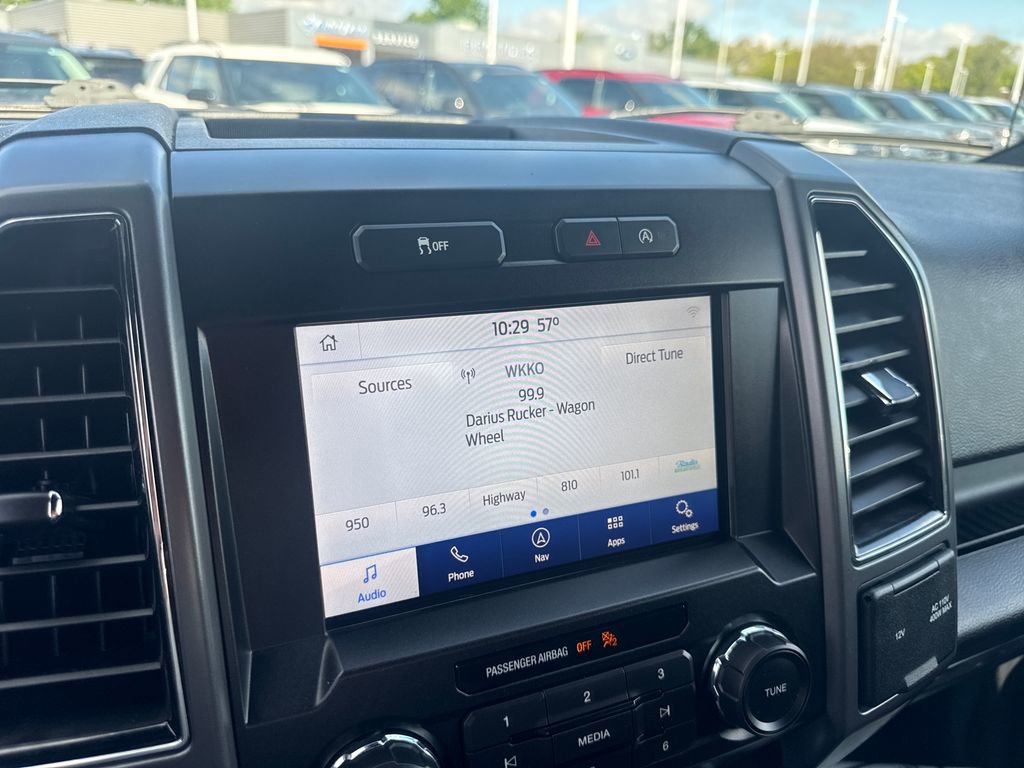 Used 2020 Ford F150 XLT w/ Equipment Group 302A Luxury AWD/4WD image 39