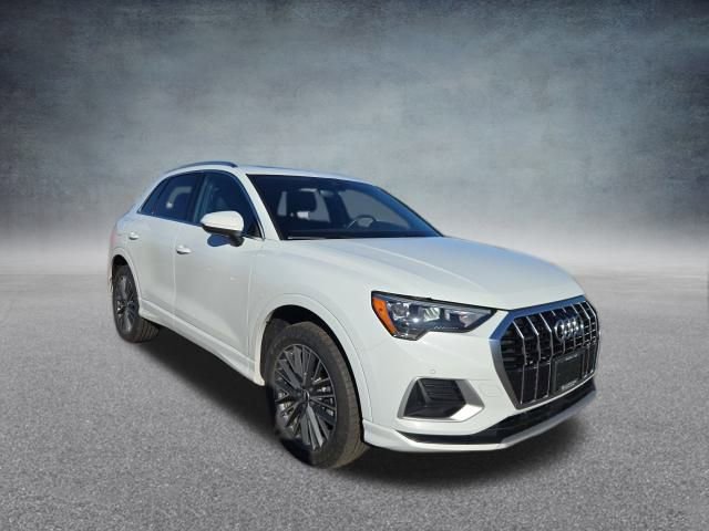 Used 2022 Audi Q3 2.0T Premium image 2