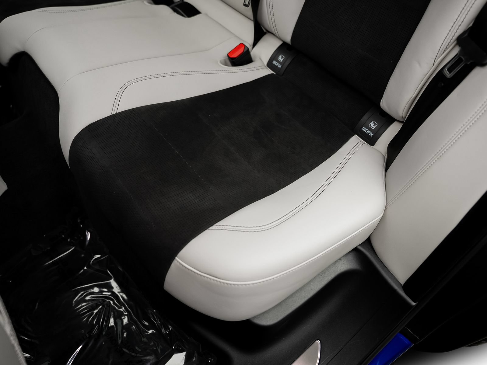 Used 2025 Jaguar F-PACE SVR 575 Edition AWD/4WD image 39