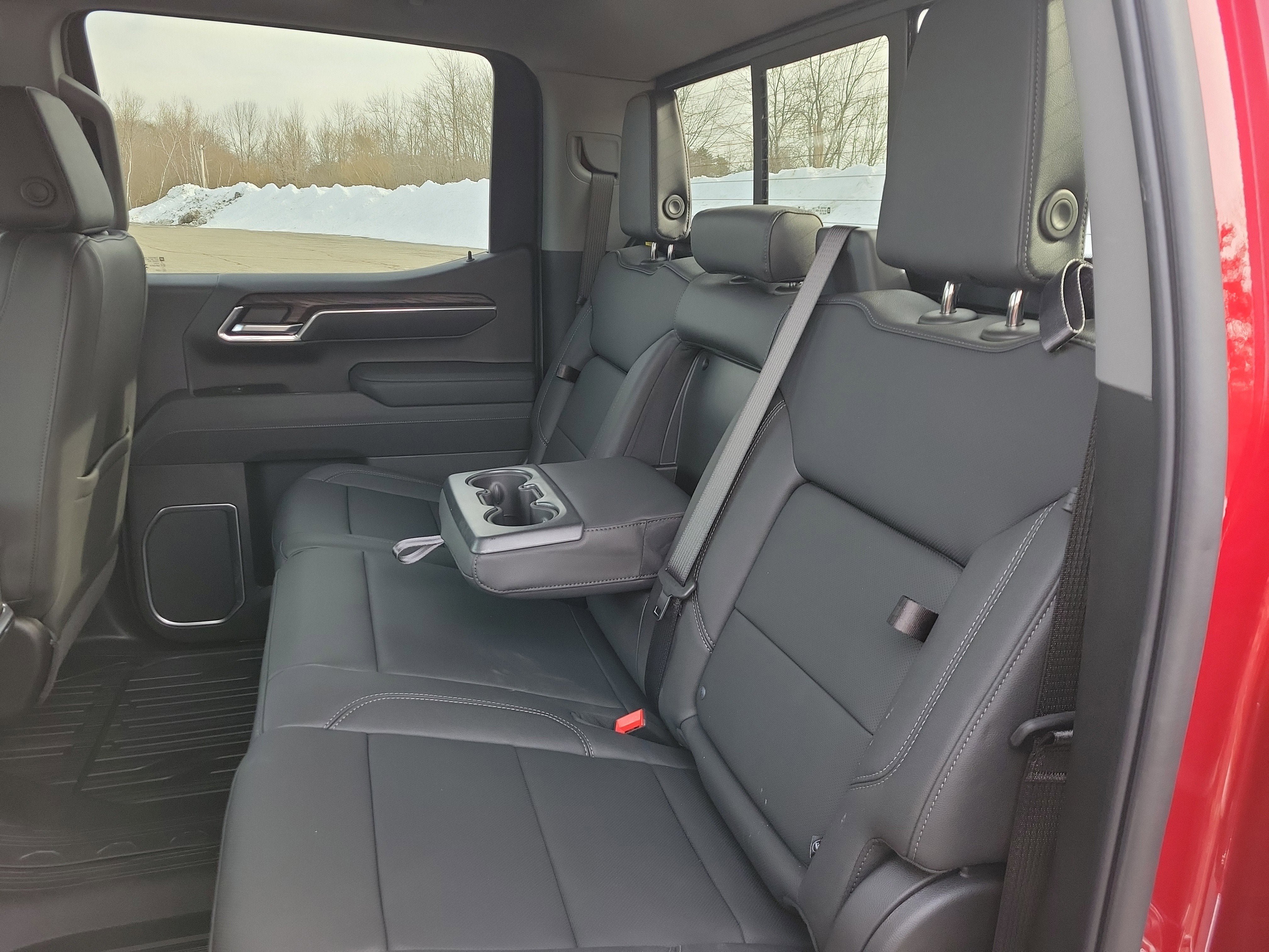 New 2026 GMC Sierra 1500 SLT w/ SLT Premium Package image 28