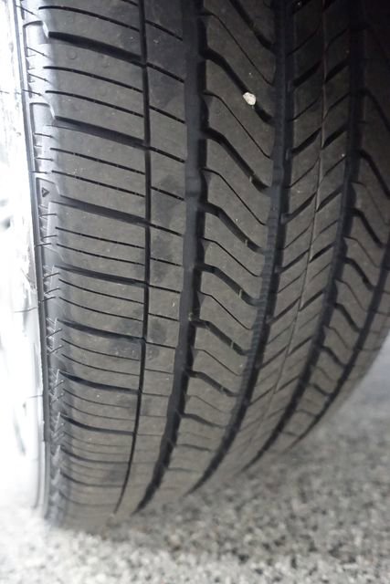 New 2026 Cadillac Escalade ESV Luxury w/ LPO, Radiant Package image 33