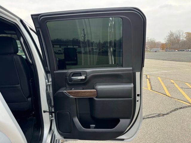 Used 2023 Chevrolet Silverado 2500 High Country w/ Z71 Off-Road Package AWD/4WD image 18