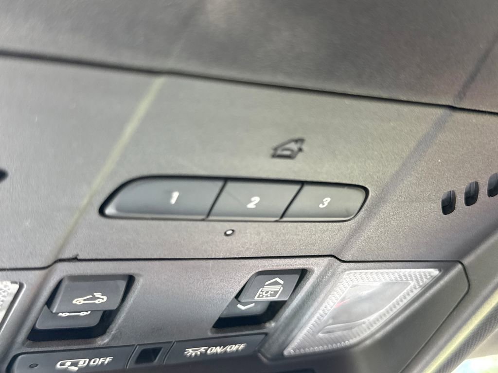 Used 2019 Chevrolet Blazer RS FWD image 58