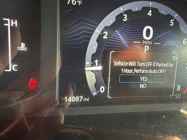 Used 2025 Toyota Tacoma SR5 AWD/4WD image 15