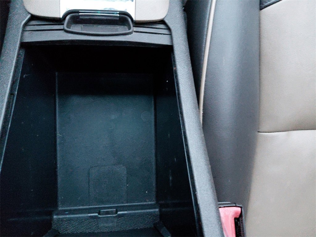 Used 2011 Chevrolet Malibu LTZ image 37