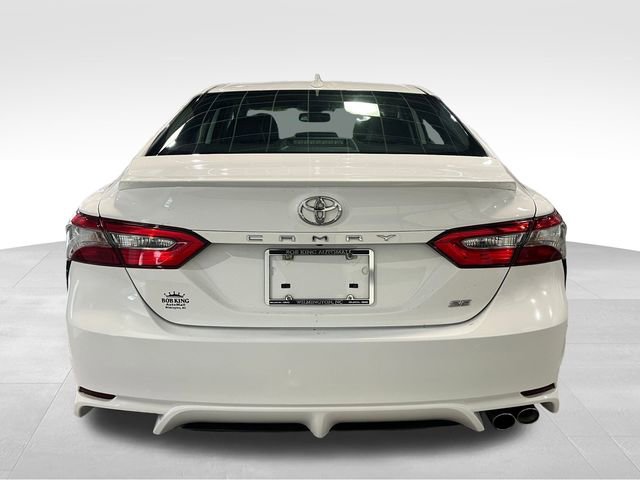 Used 2019 Toyota Camry SE w/ Convenience Package image 6