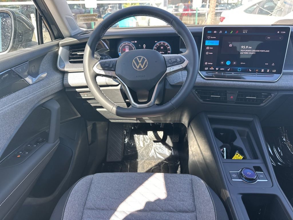 New 2025 Volkswagen Tiguan S image 13