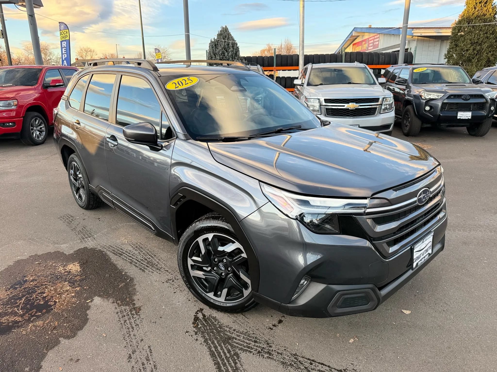 Used 2025 Subaru Forester Limited AWD/4WD image 3