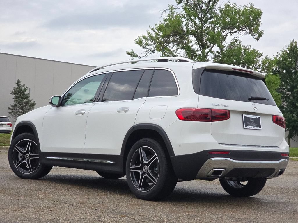 New 2026 Mercedes-Benz GLB 250 4MATIC image 12