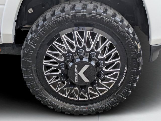 Used 2026 RAM 3500 Limited w/ Bed Utility Group image 9