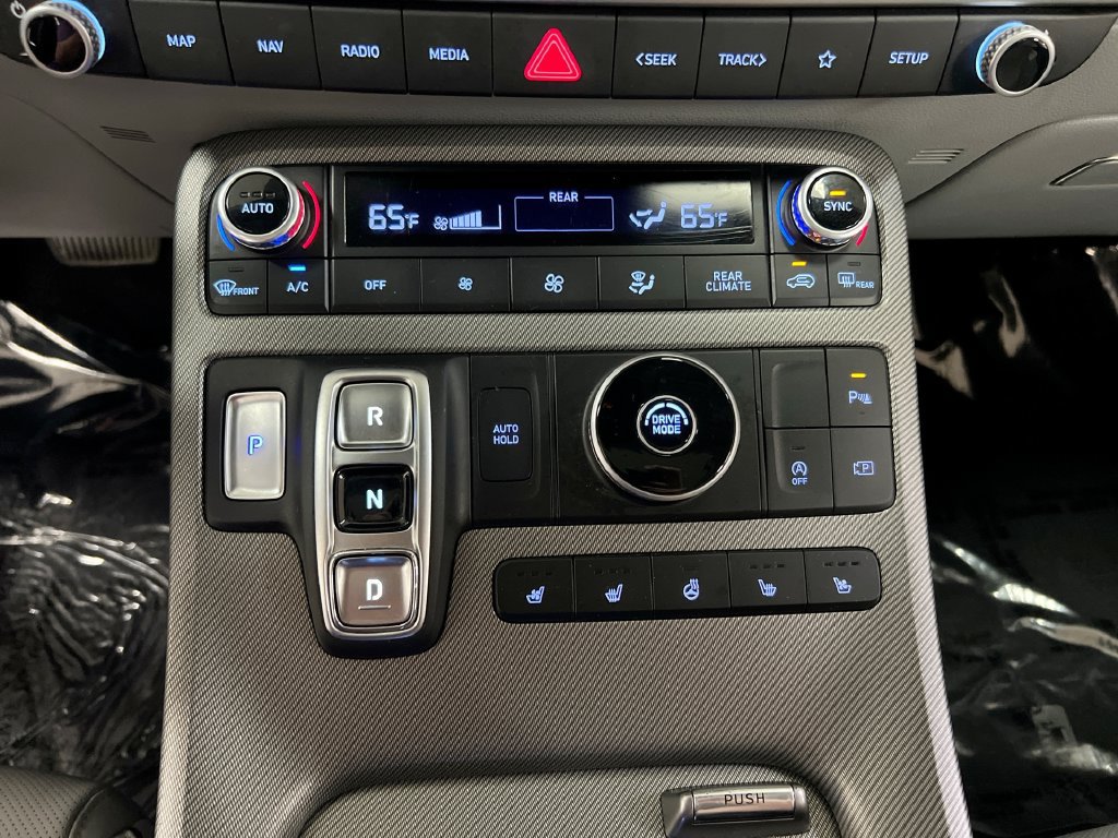 Used 2024 Hyundai Palisade SEL w/ Premium Package FWD image 24