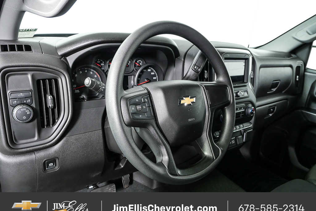 Certified 2025 Chevrolet Silverado 1500 Custom image 4