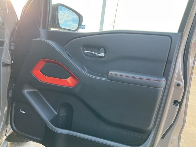 Used 2023 Nissan Frontier PRO-4X w/ Pro-4X Premium Package image 17