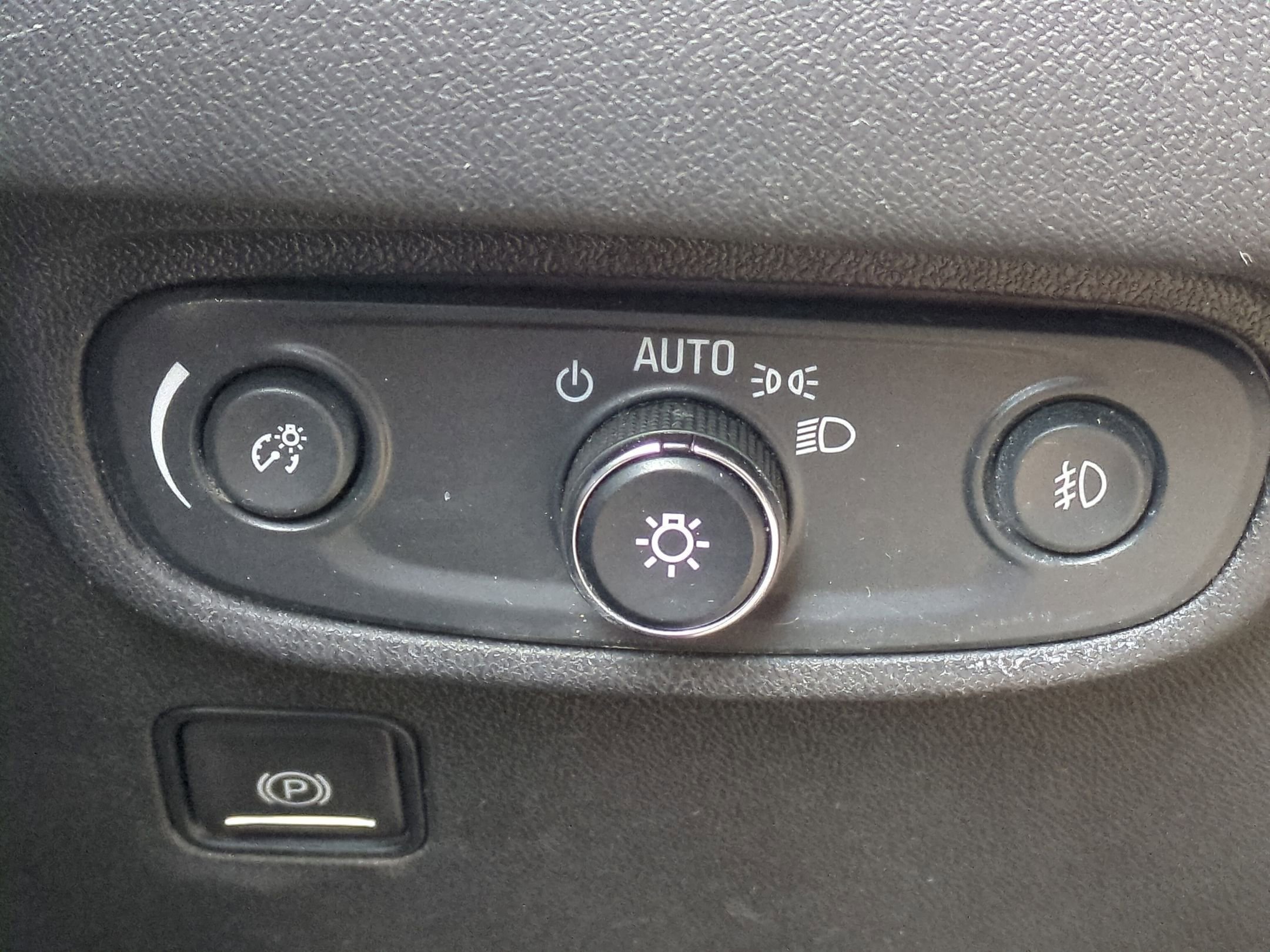 Certified 2021 GMC Terrain SLT image 17