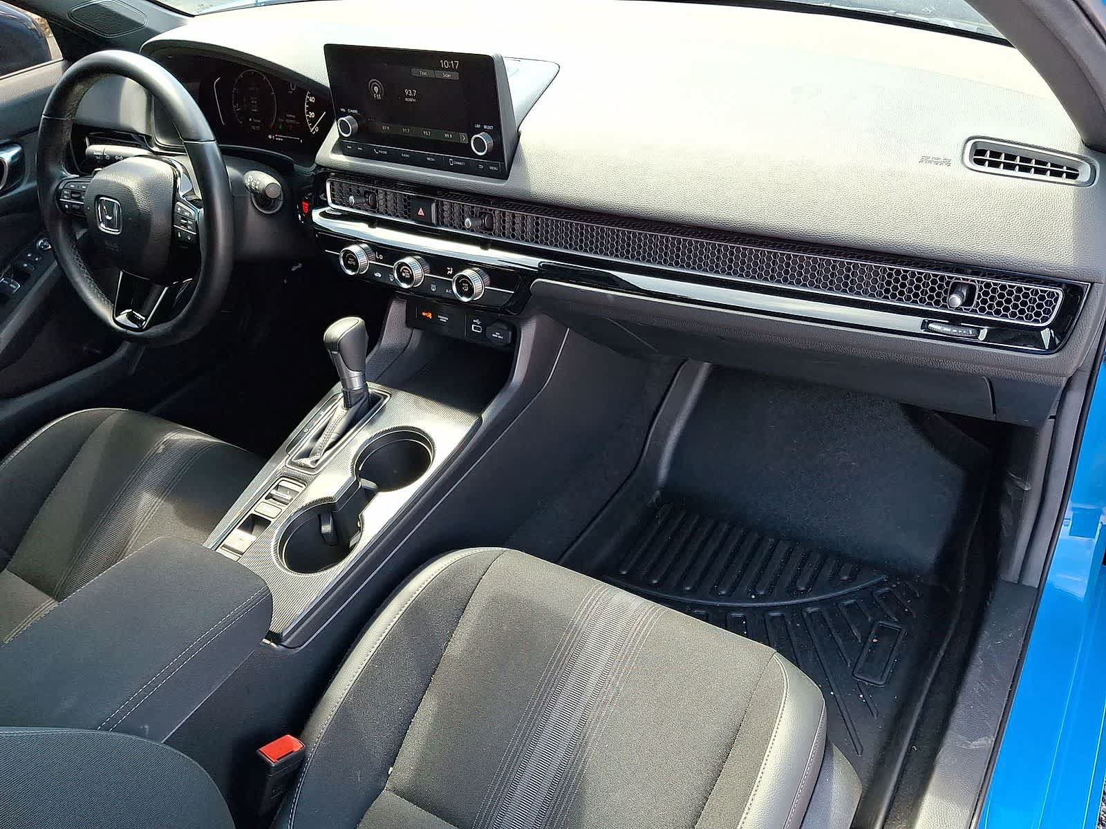Used 2024 Honda Civic Sport image 32