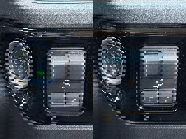 Used 2025 GMC Sierra 1500 Elevation w/ X31 Off-Road Package image 19