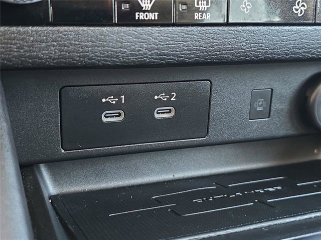 Used 2025 Mitsubishi Outlander SE image 26