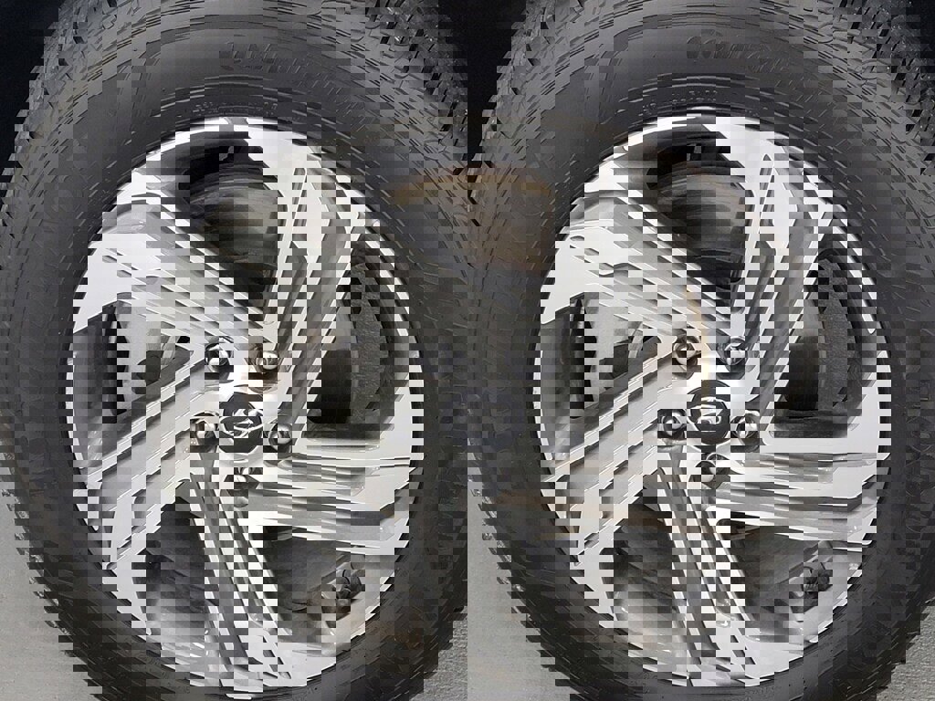 Used 2023 Hyundai Santa Fe SEL image 8