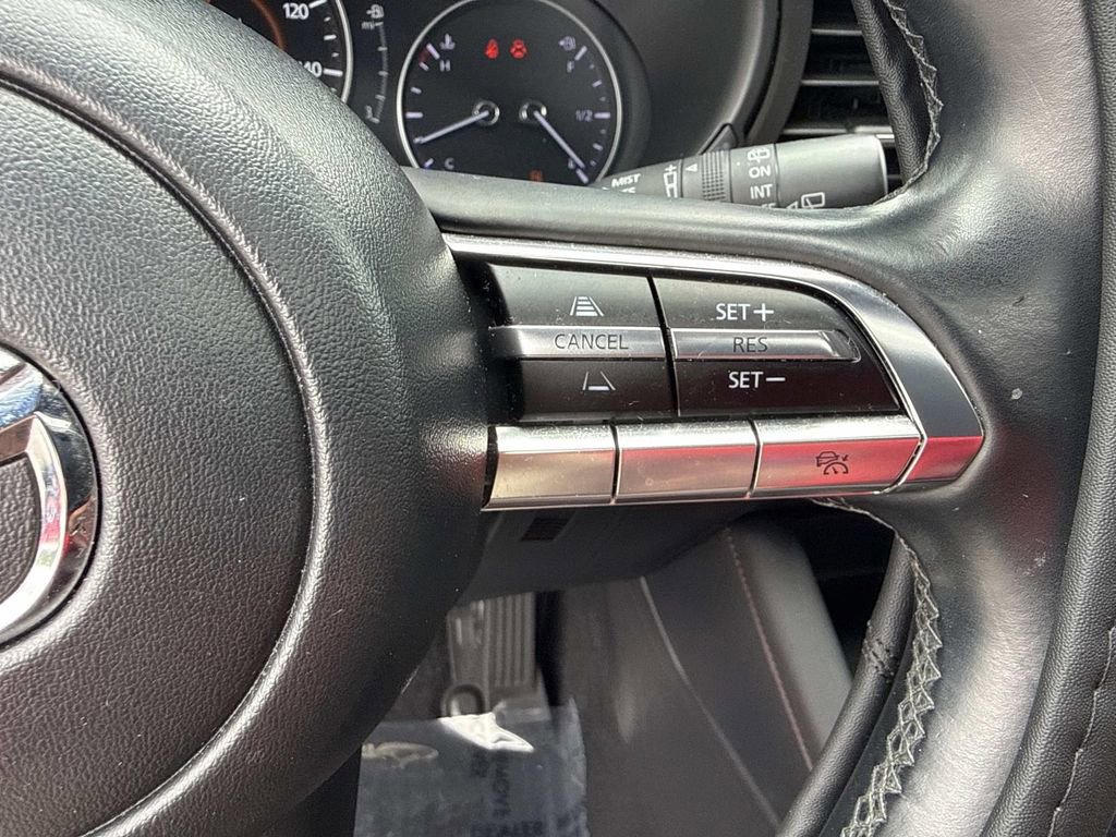 Used 2023 MAZDA MAZDA3 s image 39