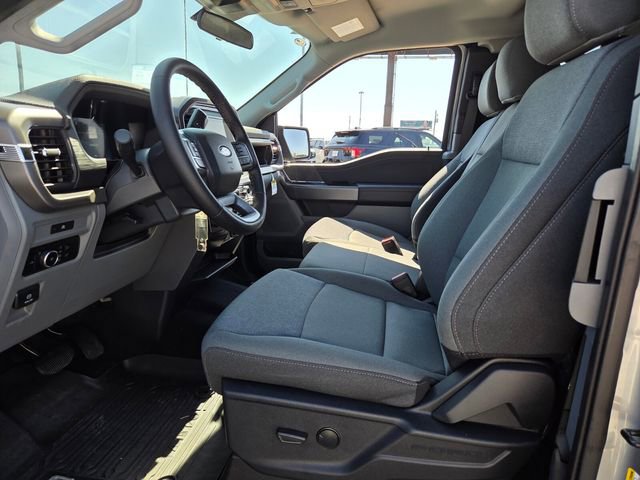 New 2025 Ford F150 XLT w/ Equipment Group 301A Standard image 4