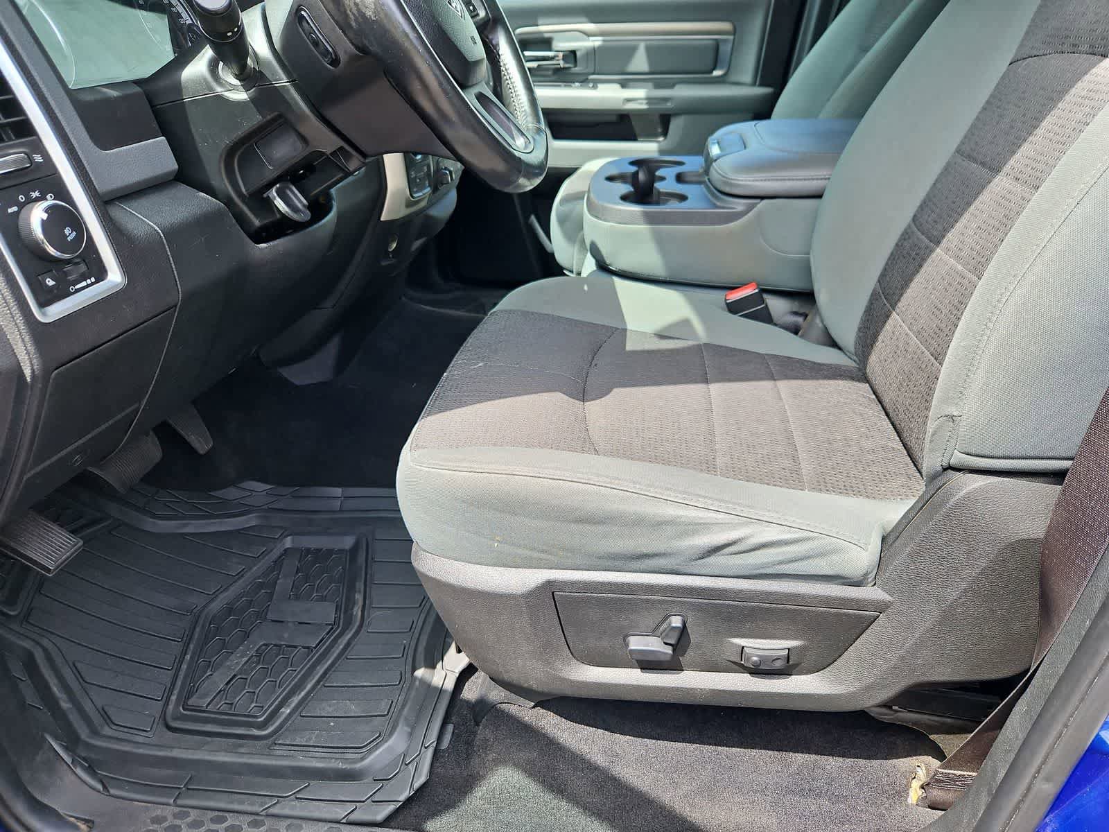 Used 2018 RAM 1500 Big Horn AWD/4WD image 16