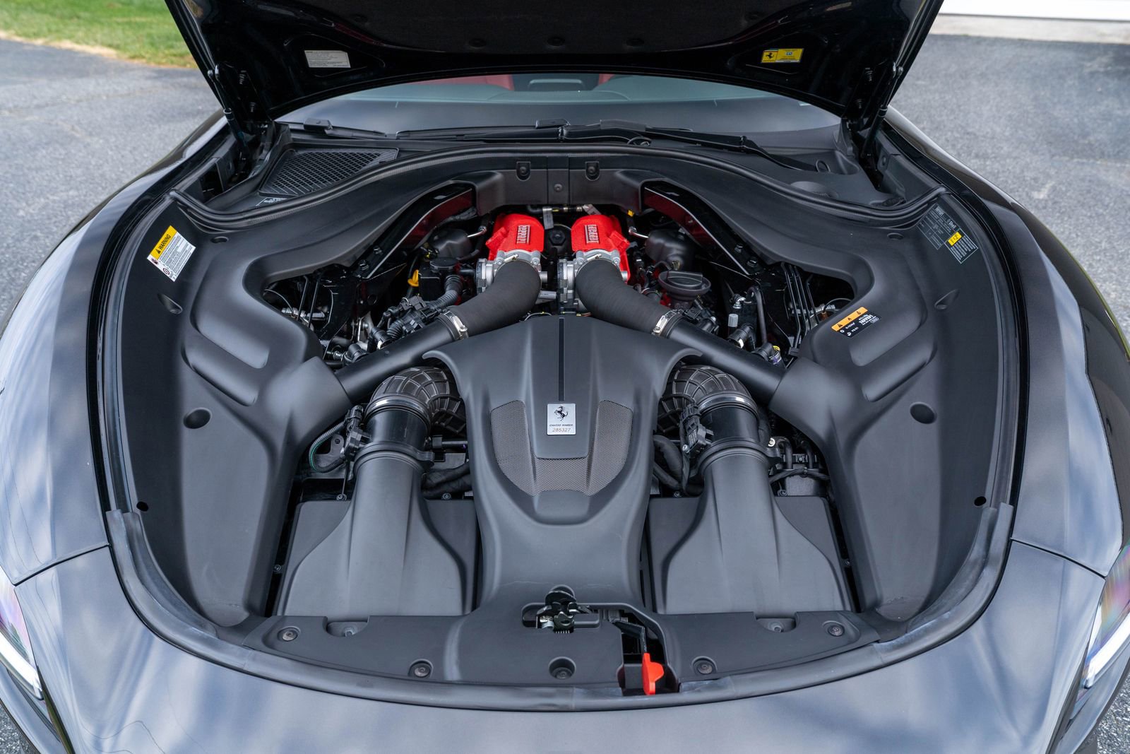 Certified 2022 Ferrari Roma image 21