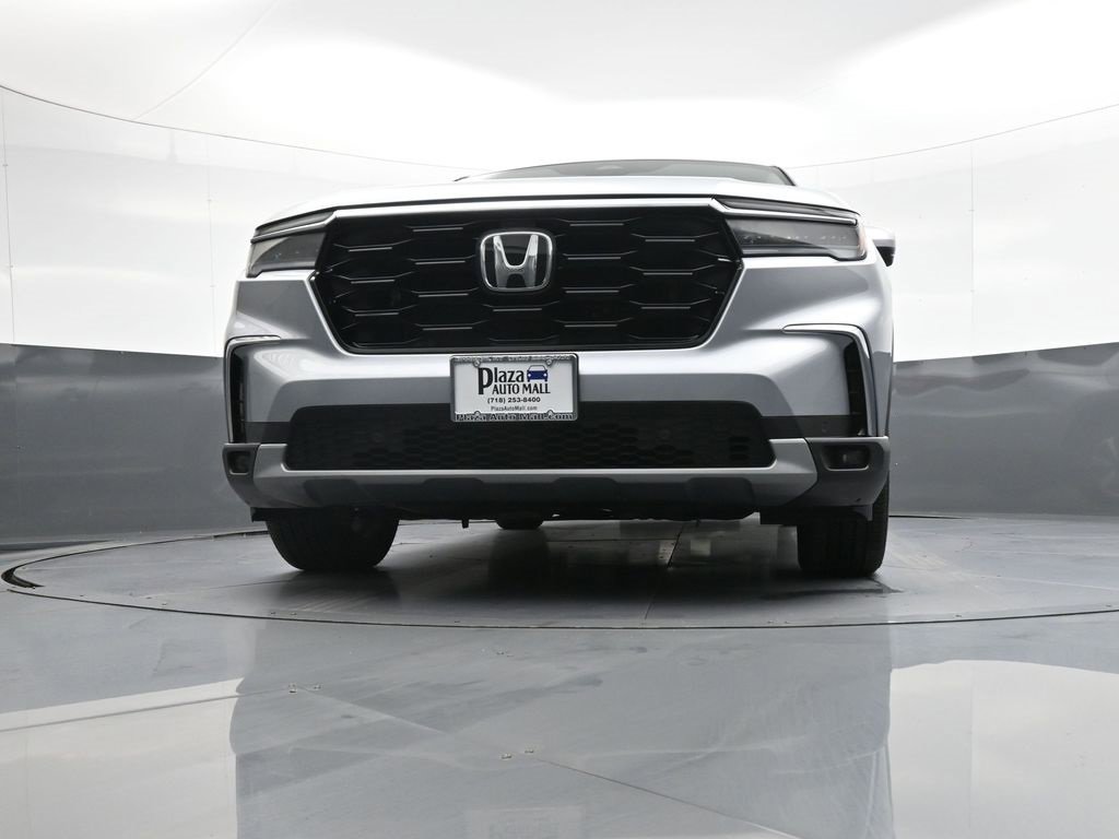 Used 2023 Honda Pilot Touring image 29