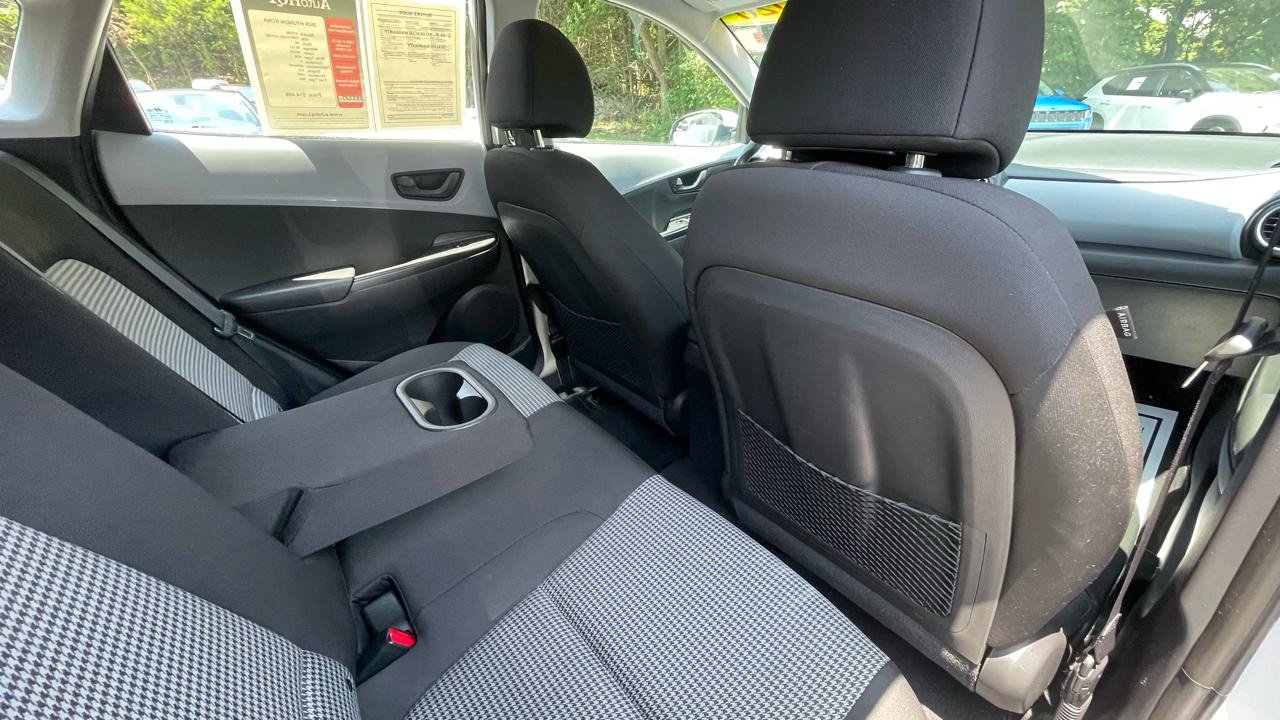 Used 2020 Hyundai Kona SE AWD/4WD image 24