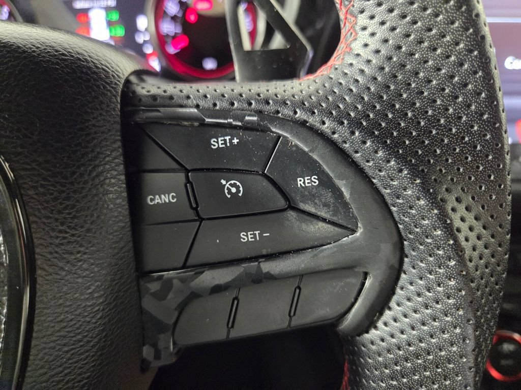 Used 2018 Dodge Challenger R/T Plus RWD image 17