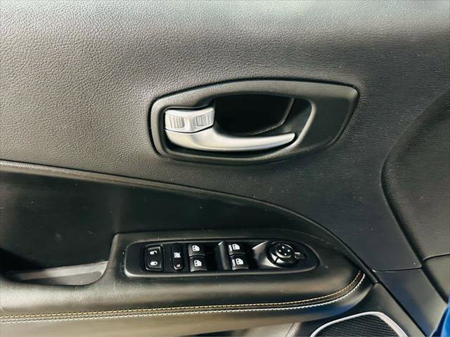 Certified 2019 Jeep Compass Latitude w/ Cold Weather Group image 22