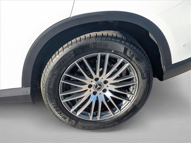 New 2026 Mercedes-Benz GLC 300 image 9