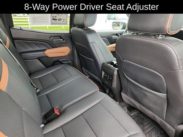 Used 2024 GMC Canyon AT4 w/ AT4 Premium Package AWD/4WD image 31