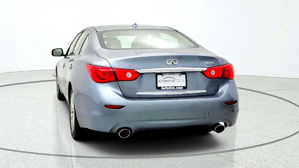 Used 2017 INFINITI Q50 Premium w/ 2.0T Premium Plus Package RWD image 6