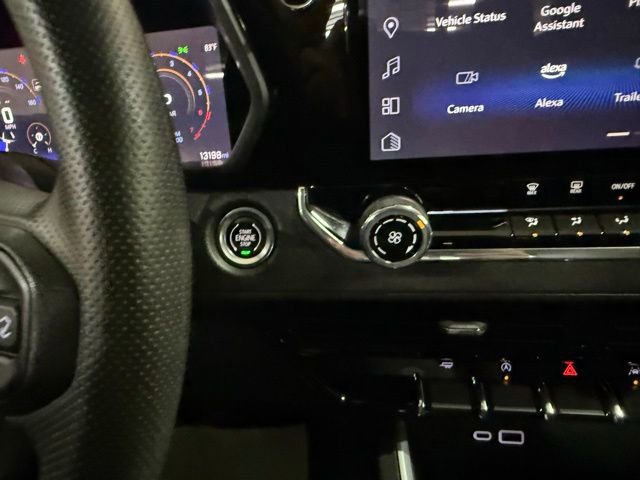 Used 2024 Chevrolet Colorado W/T w/ Advanced Trailering Package RWD image 18