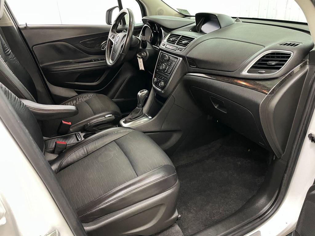 Used 2016 Buick Encore FWD image 33