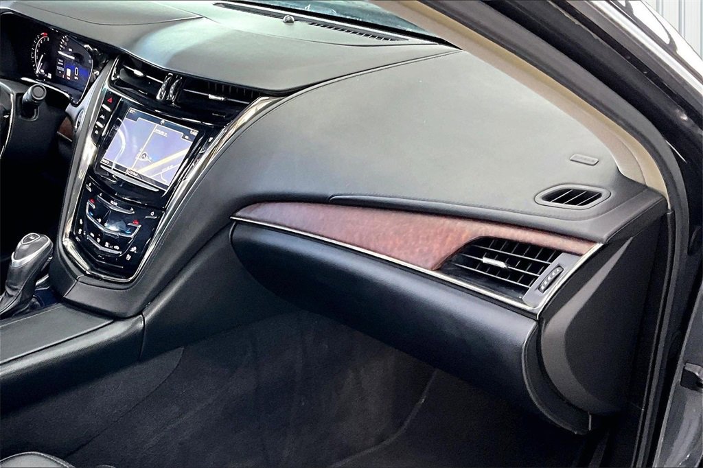 Used 2017 Cadillac CTS Luxury image 26