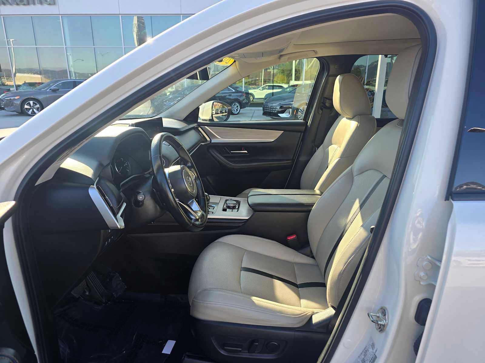 Used 2024 MAZDA CX-90 3.3 Turbo w/ Premium Package image 22