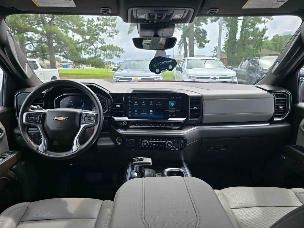 Certified 2024 Chevrolet Silverado 1500 LTZ w/ LTZ Premium Package AWD/4WD image 12