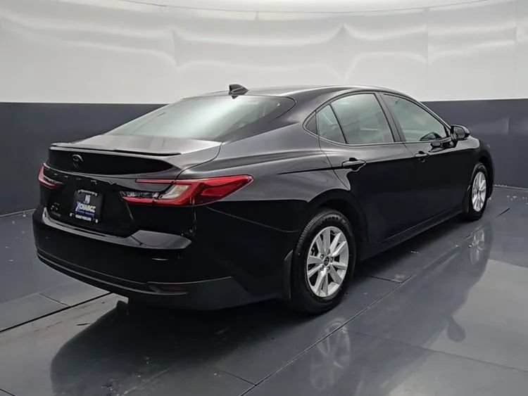 Used 2026 Toyota Camry LE w/ Convenience Package AWD/4WD image 7