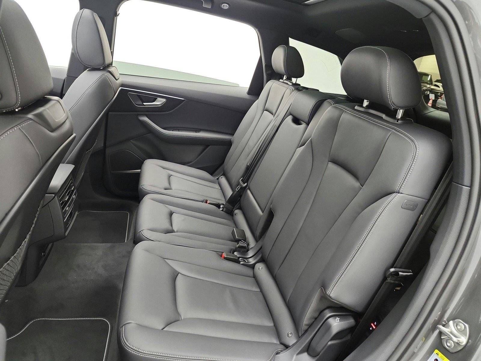 New 2026 Audi Q7 2.0T Premium Plus AWD/4WD image 11