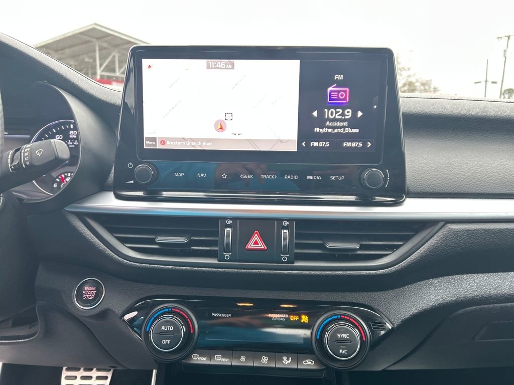 Used 2022 Kia Forte GT-Line w/ GT-Line Technology Package image 17