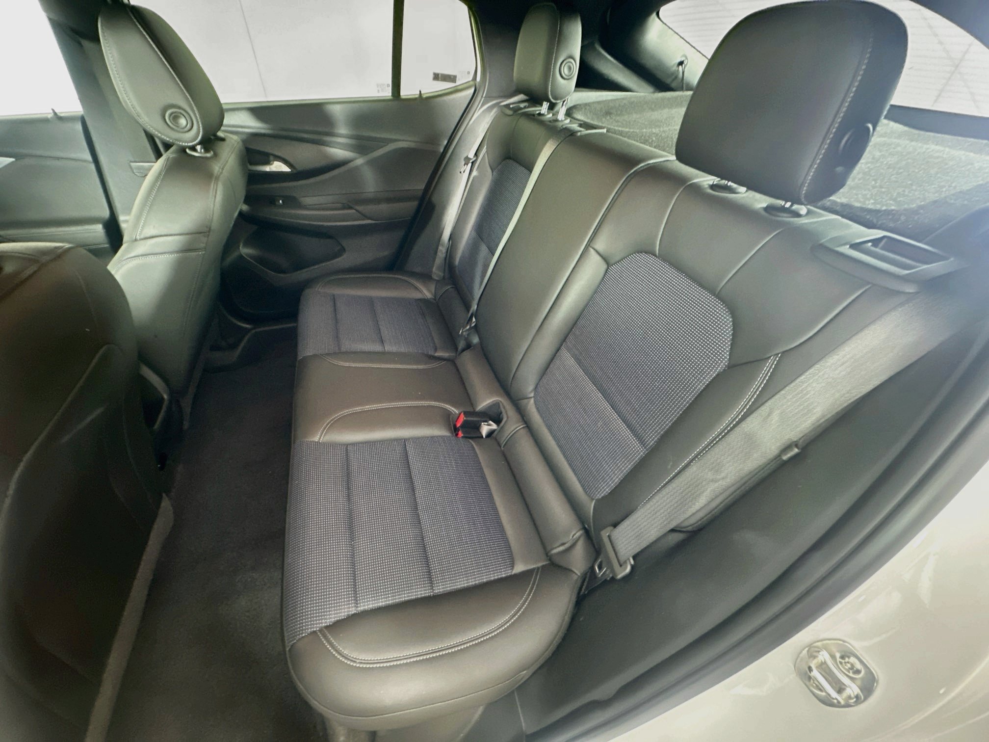 Used 2026 Buick Envista Preferred FWD image 24